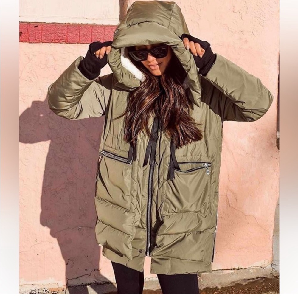 Down jacket orolay